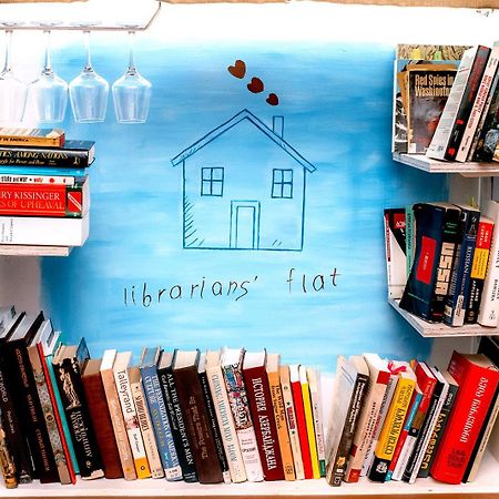 Apartamento Librarians' Flat Tiflis Exterior foto