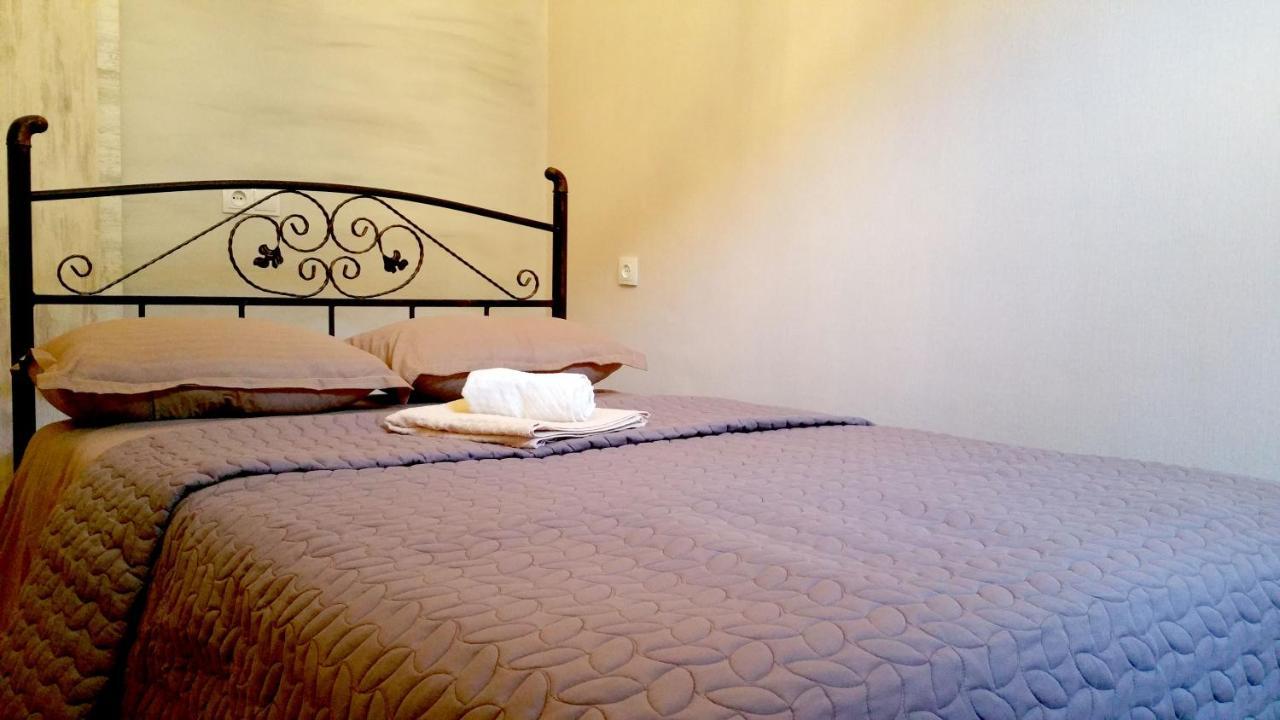Apartamento Librarians' Flat Tiflis Exterior foto